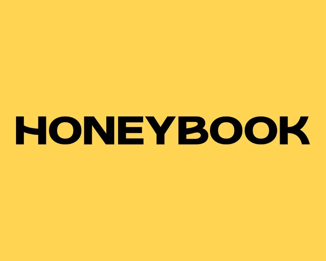 HoneyBook logo