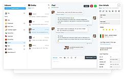 Customer service software with live chat